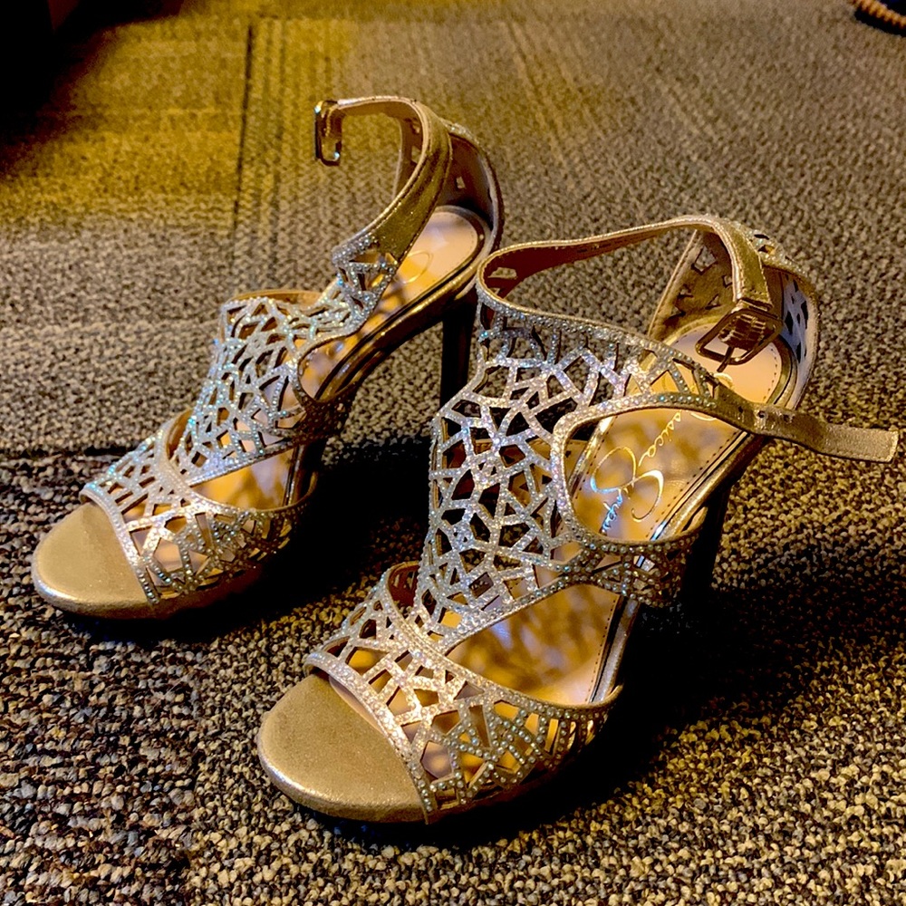 Size 6 gold/rhinestoned Jessica Simpson heels